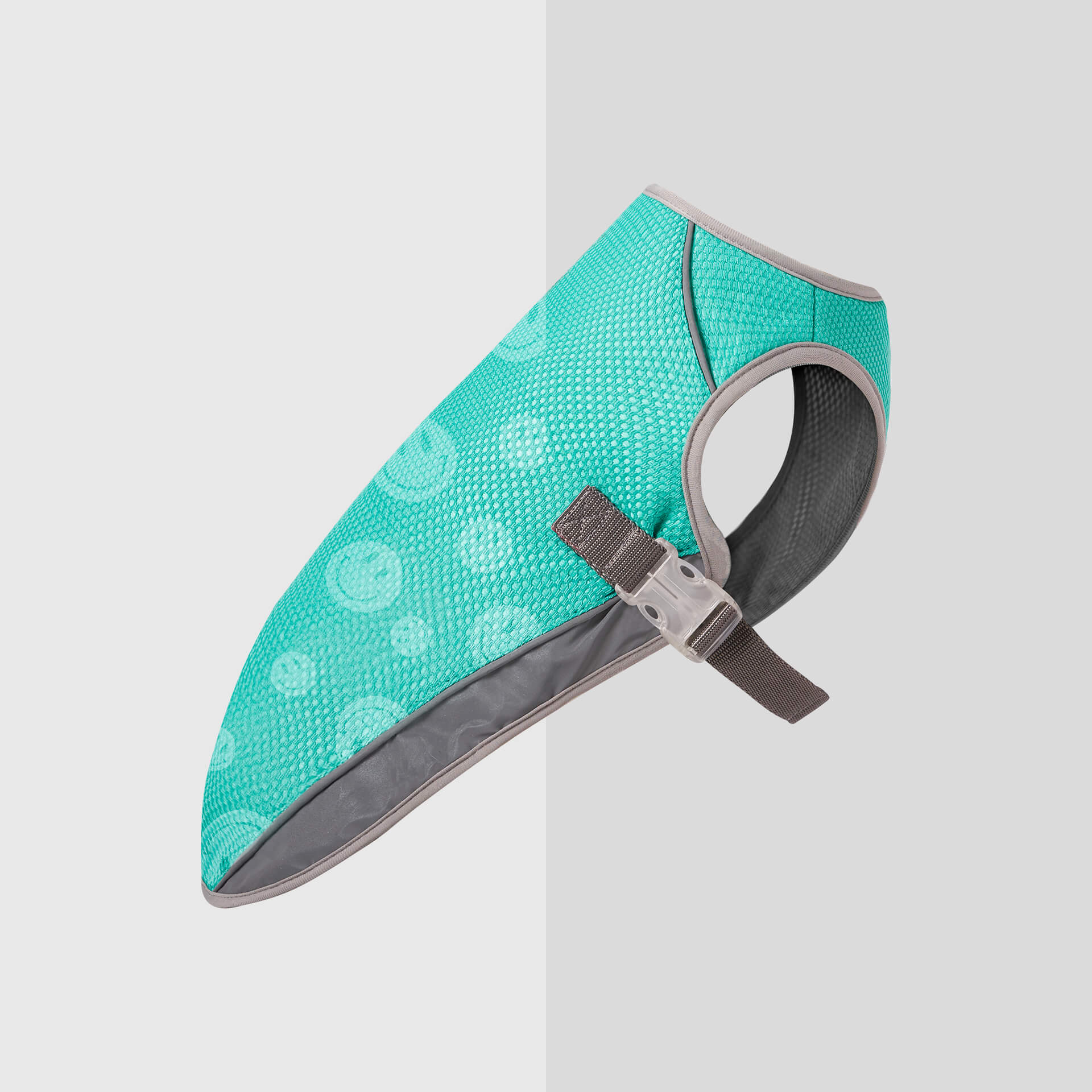 Chill Seeker Cooling Vest Wet Reveal B3H5